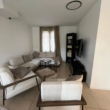 Casa de Férias Maison Paris Jo 2024 *
